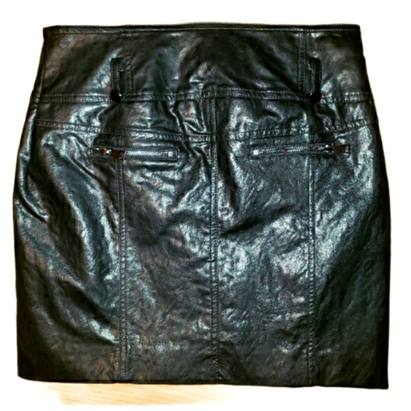 Romeo & Juliet Couture skirt - Picture 2 of 4